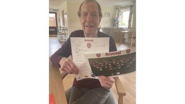 Hatfield care home Resident receives surprise from lifelong favourite football team